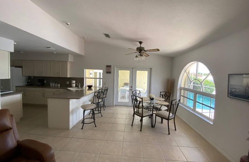 South Gulf Cove Villa | 4 BDRM 2.5 BATH Villa W/SPECTACULAR Views of LARGE Waterway Heated Pool -Dock
