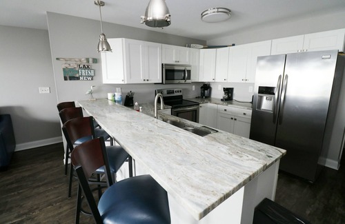 Put-in-Bay Condo | 4 Bed/3 Bath - 1 Mile to Downtown, Perfect for your Island Getaway
