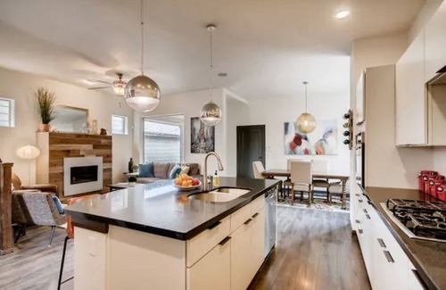 Twin Lakes House | 4 bed, 4 bath, Minutes to Downtown Denver