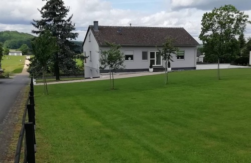 Stroheich Apartment | 4-bed apartment "Small Apartment" - Apartment Eifelfreuden