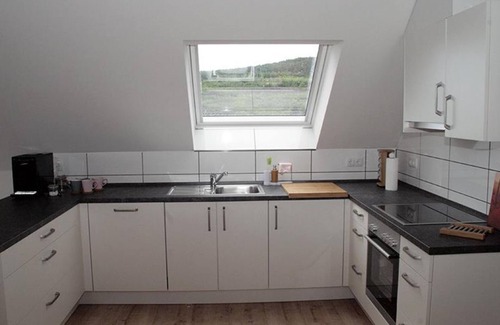 Nickenich Apartment | 4 bed apartment panoramic view, attic - Apartments Pellenzblick