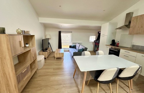 Sauxillanges Apartment | 4-bed family apartment with hanging net and arcade terminal