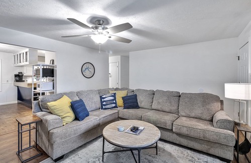 Byrdstown House | 4 Bed Home on Dale Hollow Lake, Steps from East Port Marina