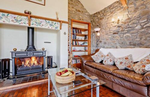 Llanon House | 4 Bed in Aberaeron 92072
