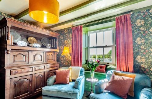 Mynytho House | 4 Bed in Abersoch 91656