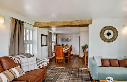 Beckfoot House | 4 Bed in Allonby 95050