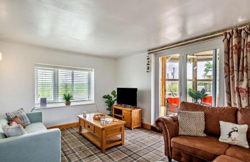 Beckfoot House | 4 Bed in Allonby 95050