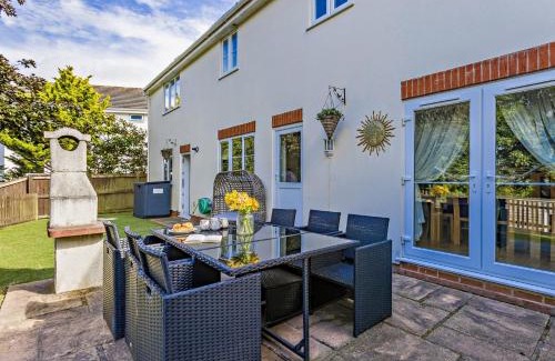 Westleigh House | 4 Bed in Bideford NILGA