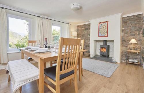 Braithwaite House | 4 Bed in Braithwaite SZ533