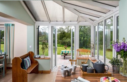 Defynnog House | 4 Bed in Brecon BN151