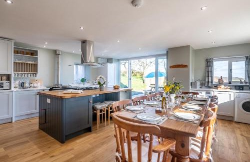 Milton Damerel House | 4 Bed in Bude 77663
