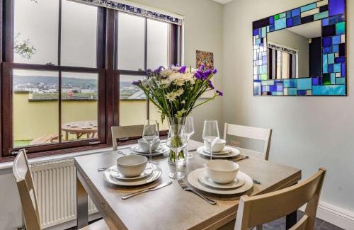 Burry Port House | 4 Bed in Burry Port 87048