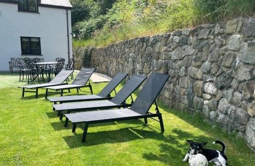 Llanrwst House | 4 Bed in Conwy 66510