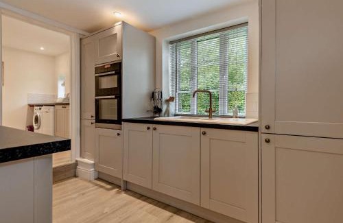 Isle of Purbeck House | 4 Bed in Corfe Castle 62985
