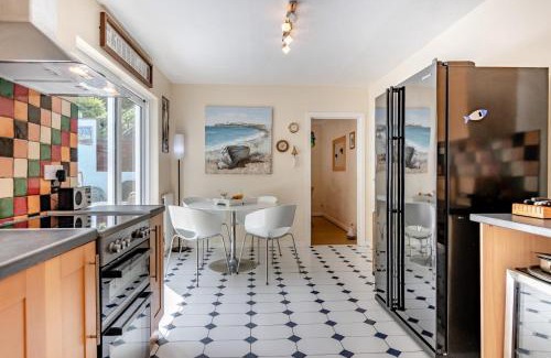 St Brides House | 4 Bed in Haverfordwest oc-s32615