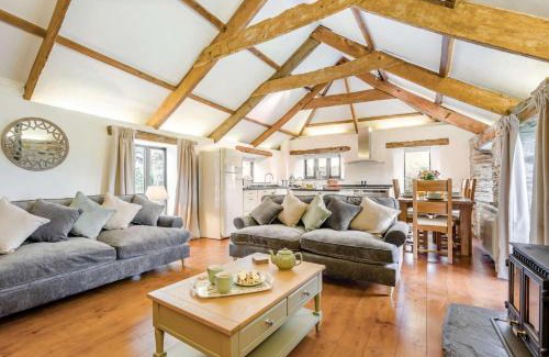 Liskeard House | 4 Bed in Looe 90933
