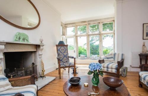 West Lulworth House | 4 Bed in Lulworth Cove DC182