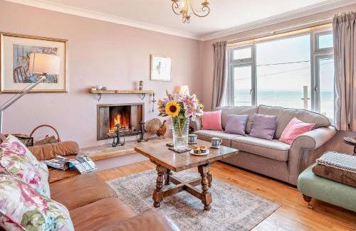 Ogmore-by-Sea House | 4 Bed in Ogmore-by-Sea 74236