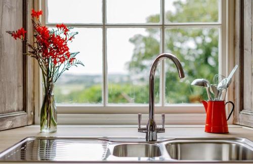 Wadebridge House | 4 Bed in Padstow PENDA