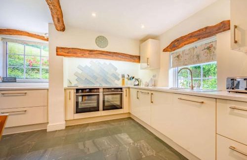 Cockermouth House | 4 Bed in Routenbeck SZ405