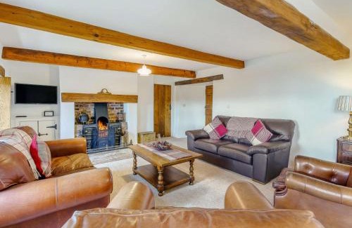 Wigton House | 4 Bed in Silloth 79563