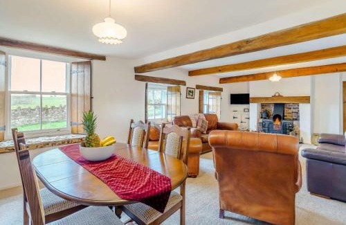 Wigton House | 4 Bed in Silloth 79563