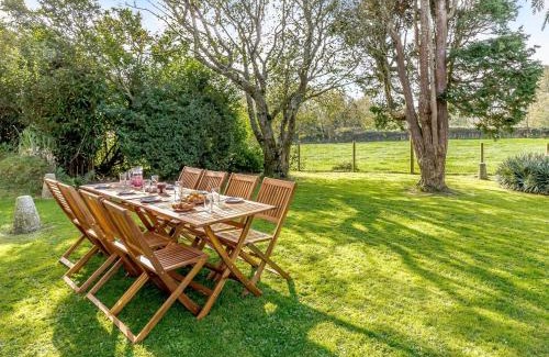 Helford Passage House | 4 Bed in St Keverne TVALL