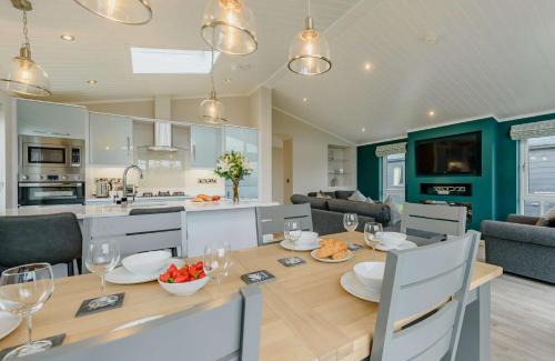 Penally House | 4 Bed in Tenby 89852
