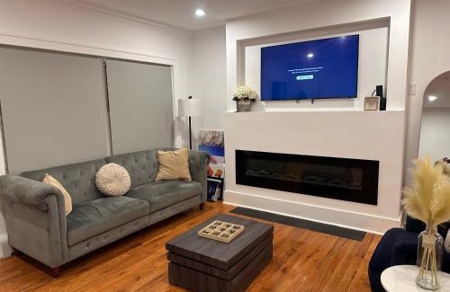 Schenectady Apartment | 4 bed Luxury house