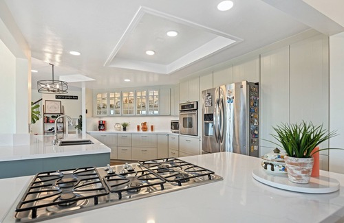 Valley Center House | 4 Bed. Spacious home w/POOL & views on 2.5 acres. King-size beds.