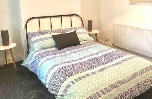 Belfast House | 4 bed Townhouse