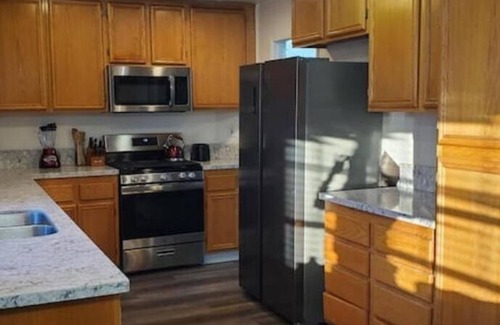 Rubidoux House | 4 bedroom 3 bath Home Near Downtown Riverside