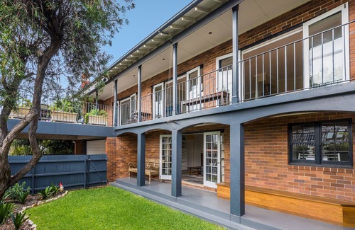 Vaucluse House | 4 bedroom 3 bathroom home in Vaucluse with stunning harbour views