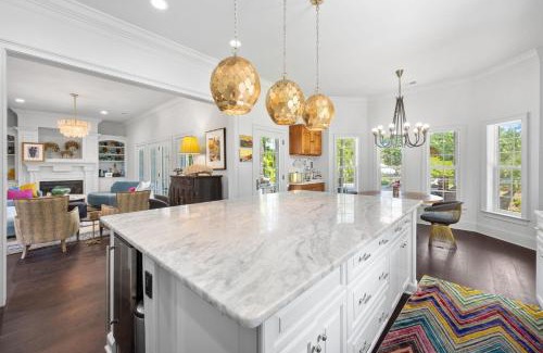 Debordieu Colony House | 4 bedroom, 4,5 bath overlooking the pond, private pool! The White House home