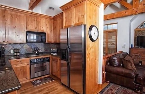 Aspen House | 4 BEDROOM 4 BATH HOME. ASPEN!