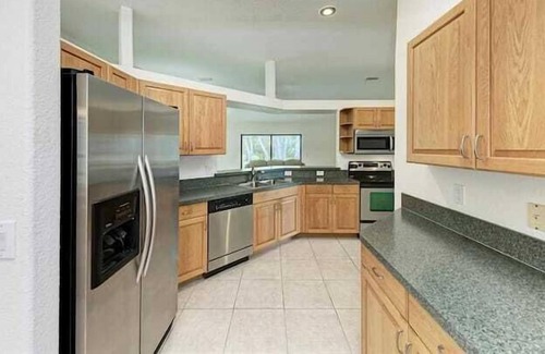 Braden River Apartment | 4 Bedroom 704840 by Houzlet