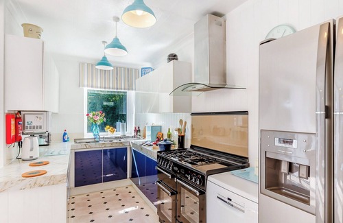 Coverack Cottage | 4 bedroom accommodation in Helston & The lizard