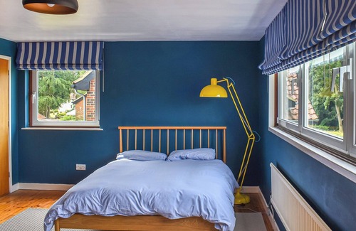 Martlesham Heath Cottage | 4 bedroom accommodation in Levington, near Ipswich