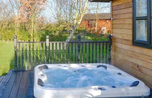 Newton on Derwent Cottage | 4 bedroom accommodation in Newton-on-Derwent, near York