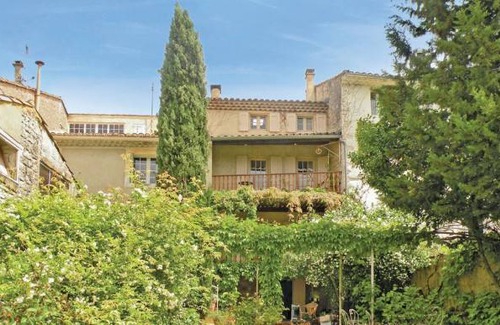Saint-Didier House | 4 bedroom accommodation in St Didier