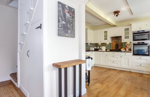 Boat of Garten Cottage | 4 bedroom accommodation in Boat of Garten, near Aviemore