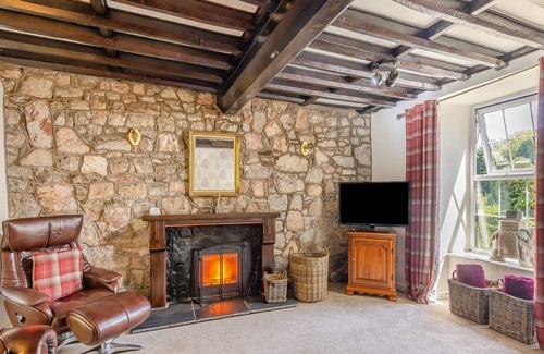 Rhyd-y-foel Cottage | 4 bedroom accommodation in Betws Yn Rhos