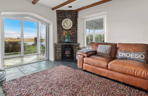 Johnston Cottage | 4 bedroom accommodation in Freystrop, near Haverfordwest