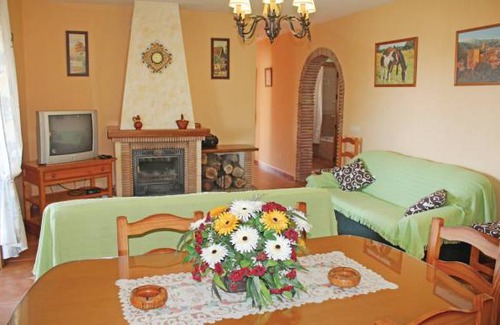 Corumbela House | 4 bedroom accommodation in Corumbela