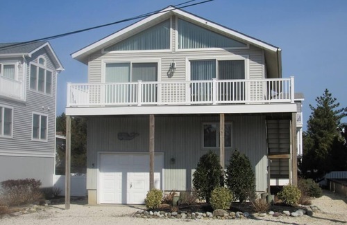 Harvey Cedars House | 4 bedroom accommodation in Harvey Cedars