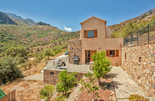 Feliceto House | 4 bedroom accommodation in Feliceto