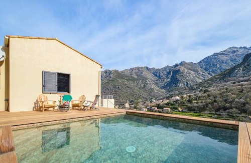 Feliceto House | 4 bedroom accommodation in Feliceto