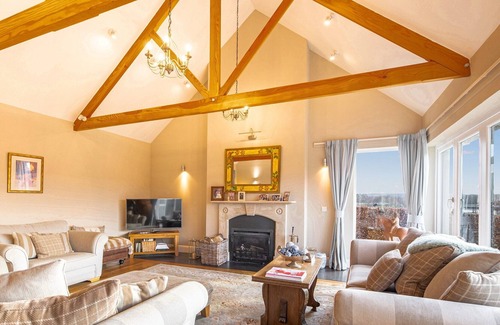 Marybank Cottage | 4 bedroom accommodation in Muir of Ord