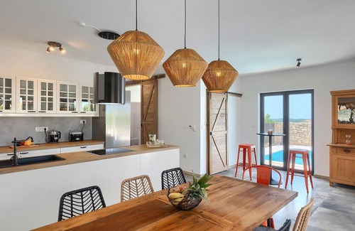 Smoljanci House | 4 bedroom accommodation in Svetvincenat