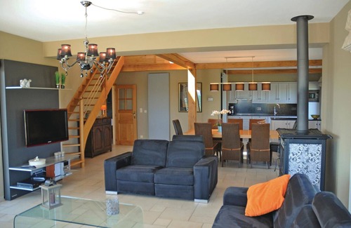 Somme-Leuze House | 4 bedroom accommodation in Somme-Leuze
